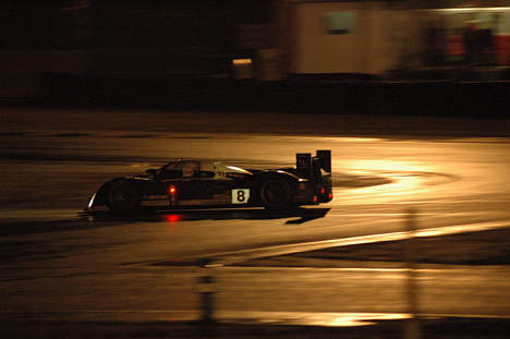 Peugeot nummer 8 på vej i pit.
(Foto: Motorsporten.dk)